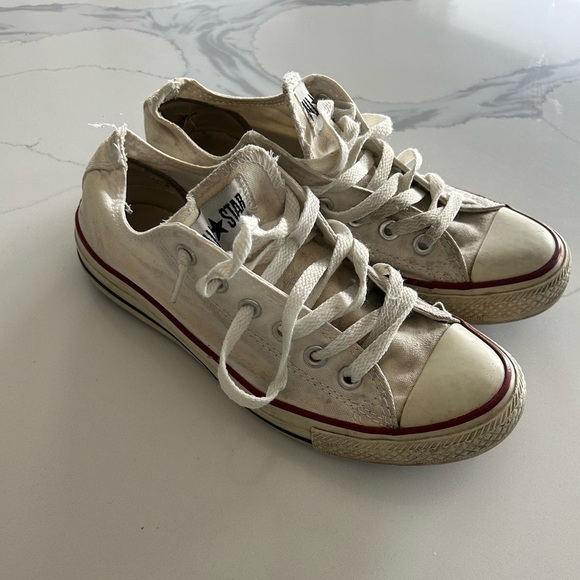 2/$30 Converse All Star chucks sneakers white blue navy red fits like wm’s 8.5-9 - Picture 2 of 8